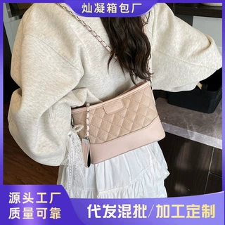 小香风菱格绣线女士包包2025新款ins高级感链条单肩包斜跨流浪包