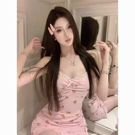 粉色印花蕾丝拼接吊带连衣裙女夏季纯欲性感裙子收腰开叉包臀短裙