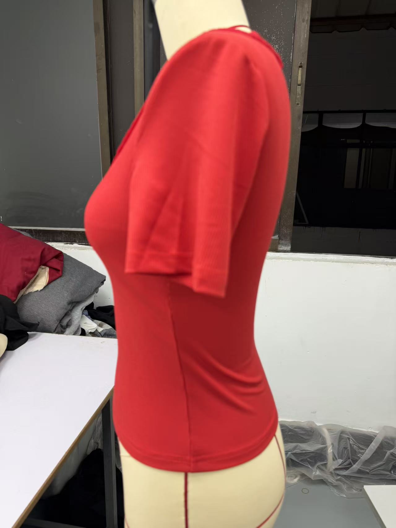 Lace-Up V-Neck Short Sleeve Top For Women, Fashion Basic Casual Blouse With Button Detail, Spring Summer Essential_ecoleips.com