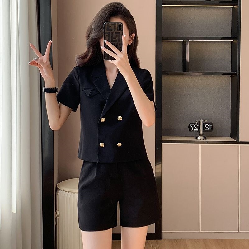 Short Black Blazer for Women, Double-Breasted, Petite Size, Short-Sleeved, 2026 Summer New Thin Style, Short Pants Suit