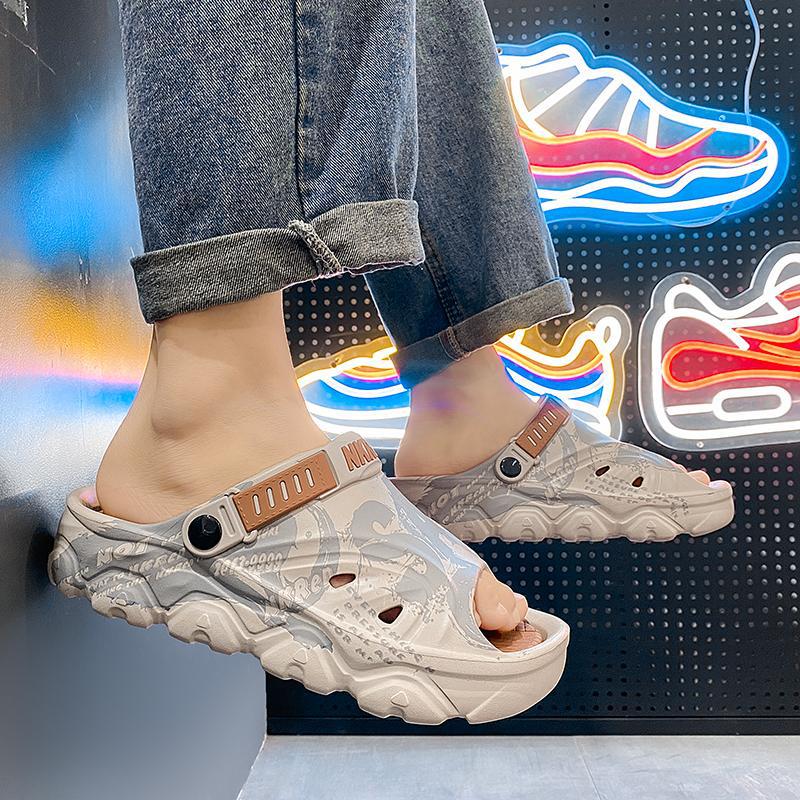 Zapatillas de hombre de comercio exterior de estilo explosivo transfronterizo, chanclas antideslizantes, resistentes al desgaste y desodorantes, estilo de uso exterior de verano, fondo grueso al aire libre, ocio