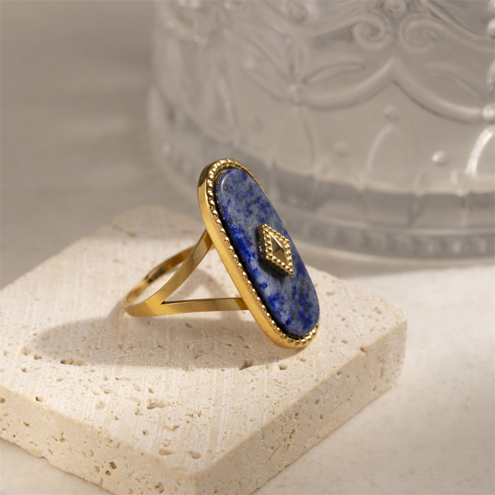 Anillo de acero inoxidable europeo y americano de Tena, acero de titanio, anillo cerrado de labslázuli natural que no se desvanece, diseño de nicho femenino transfronterizo