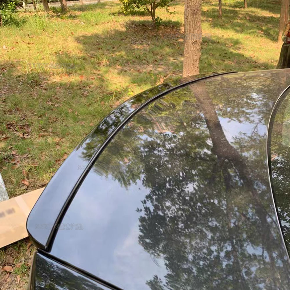 Suitable for Mercedes-Benz C-Class W204 C180 C200 2008-2014 Four-Door Am Model Rear Wing Modification