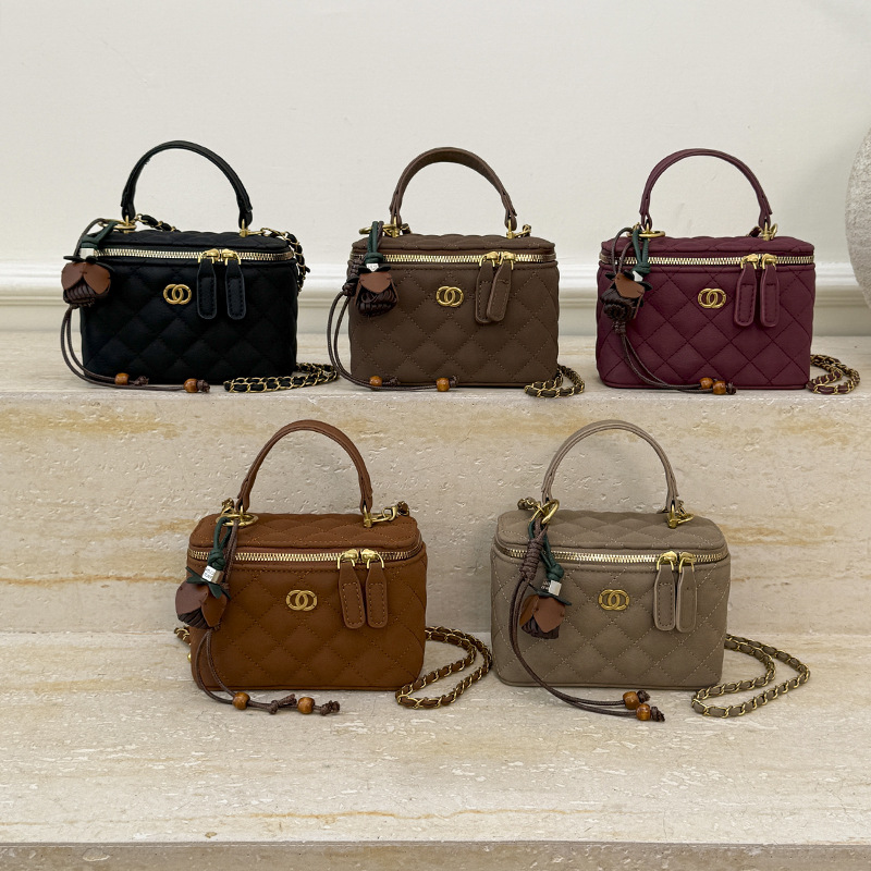 Otoño y invierno de alta calidad bolso de mano para mujeres 2025 nuevo bolso de caja de fragancia bolso de cadena de diamante bolso de hombro