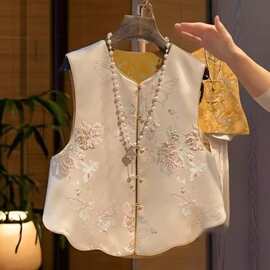 国风两面穿马甲女款新中式缎面提花马夹宋锦盘扣坎肩无袖外穿背心