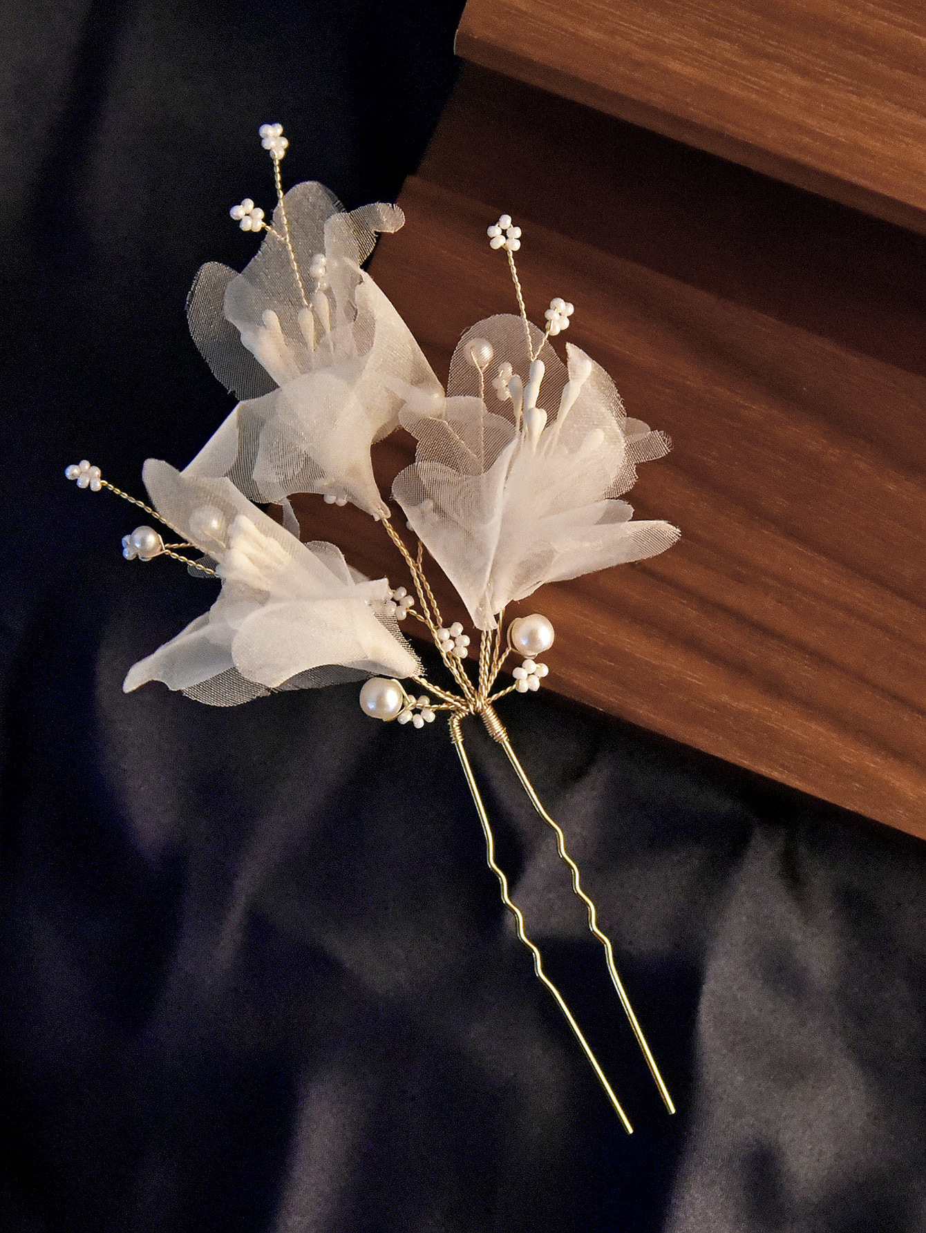 30g Weight Elegant Lady Flower Metal Hairpin
