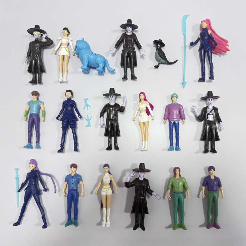 跨境新品 2-4.5寸猎魔女团手办鲁米/米拉/佐依公仔袋装|undefined