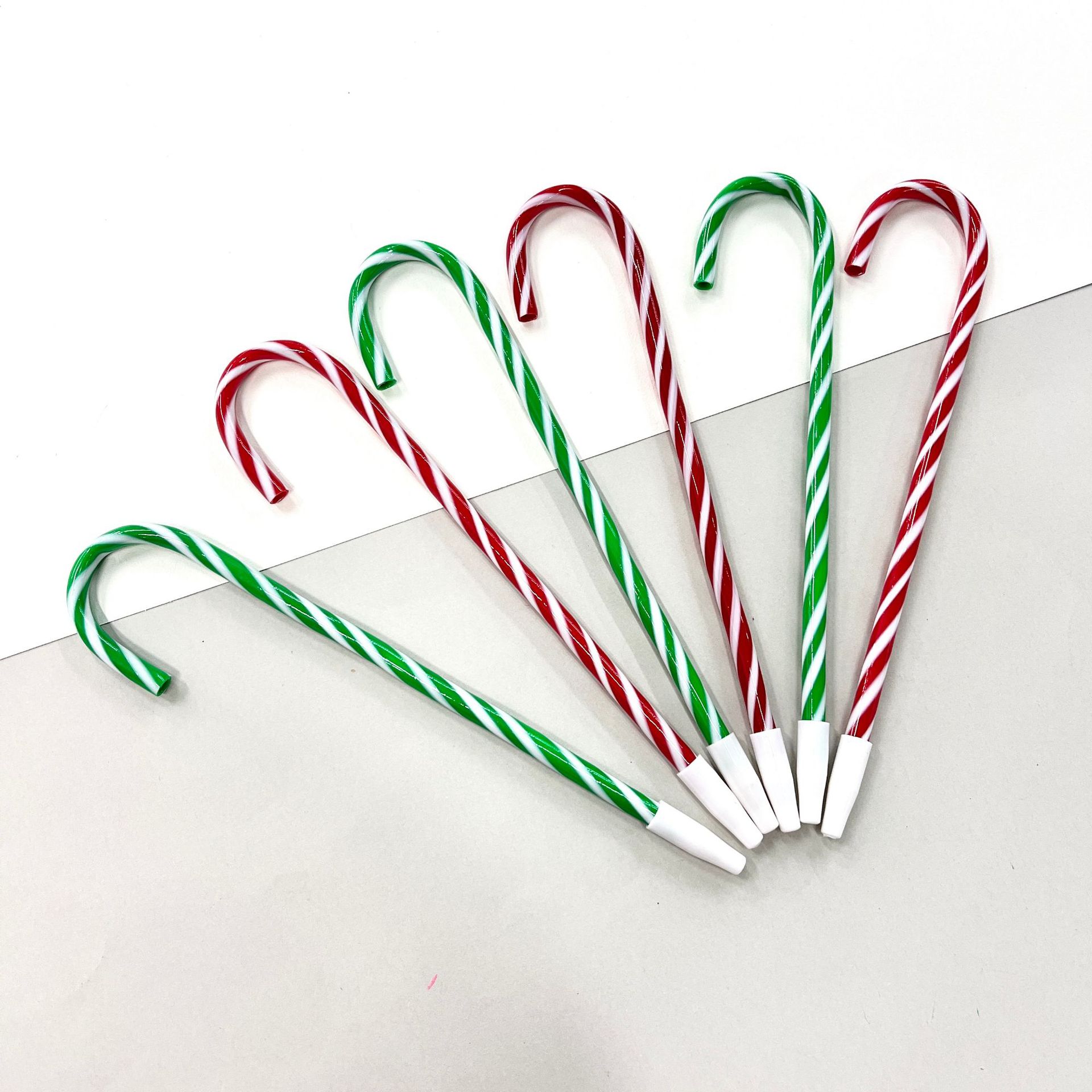 Cross-border Christmas creative gift shaped pen PET pull tube cane pen cartoon cane ballpoint pen wholesale