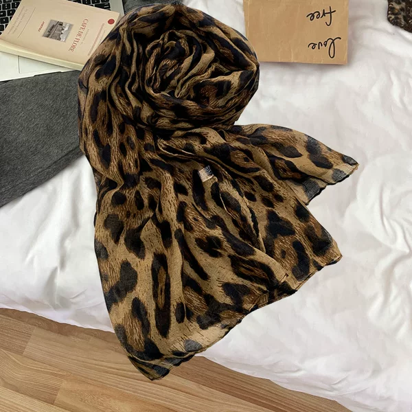 Leopard Print Scarf Autumn and Winter Vintage Spice Girls New Style Silk Scarf Bali Yarn Thin Long Scarf Women's High-end Sense Personalized Scarf