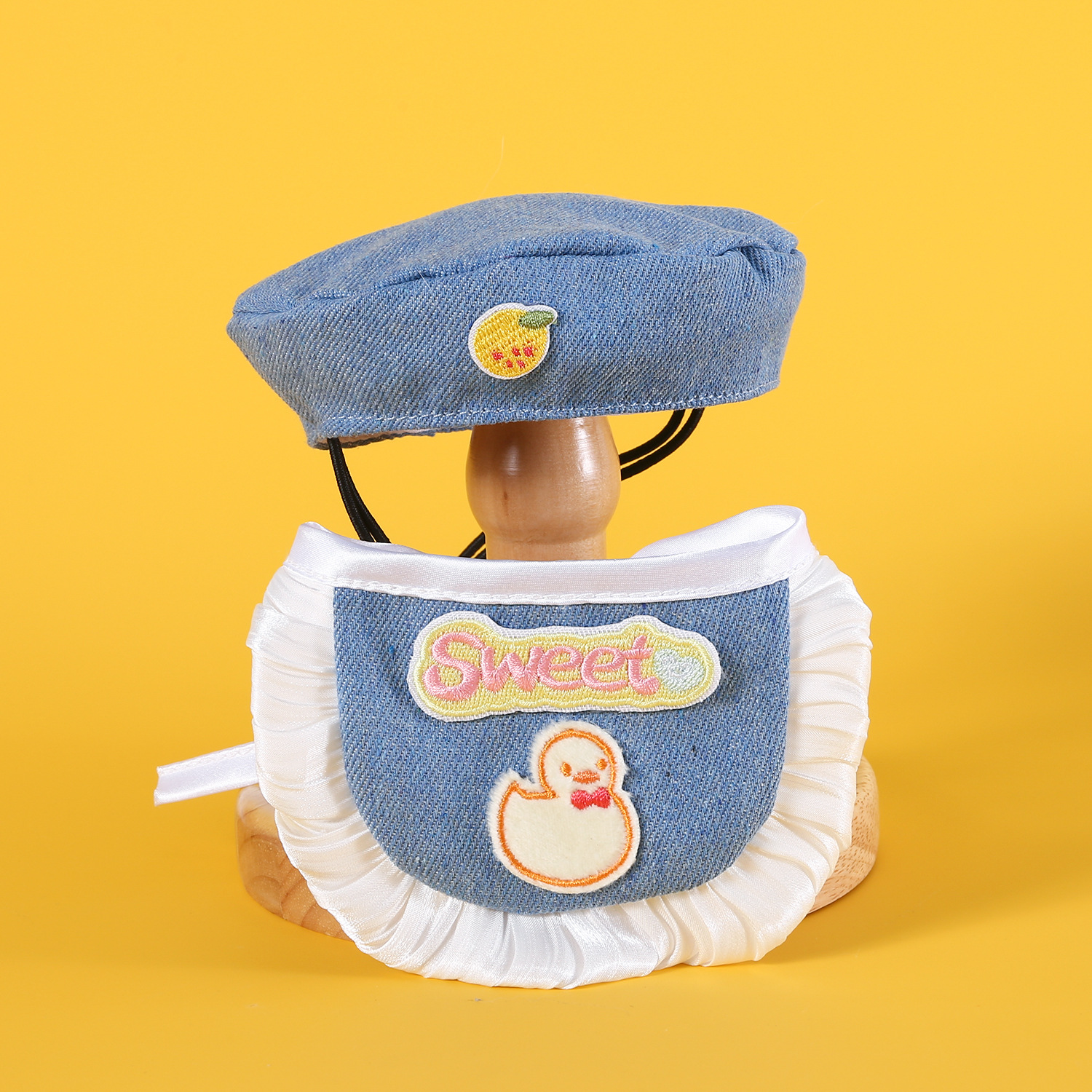 Perro de mascota Meca Teddy vaquero bordado boina de encaje cachorro lindo bib bib gatito princesa viento