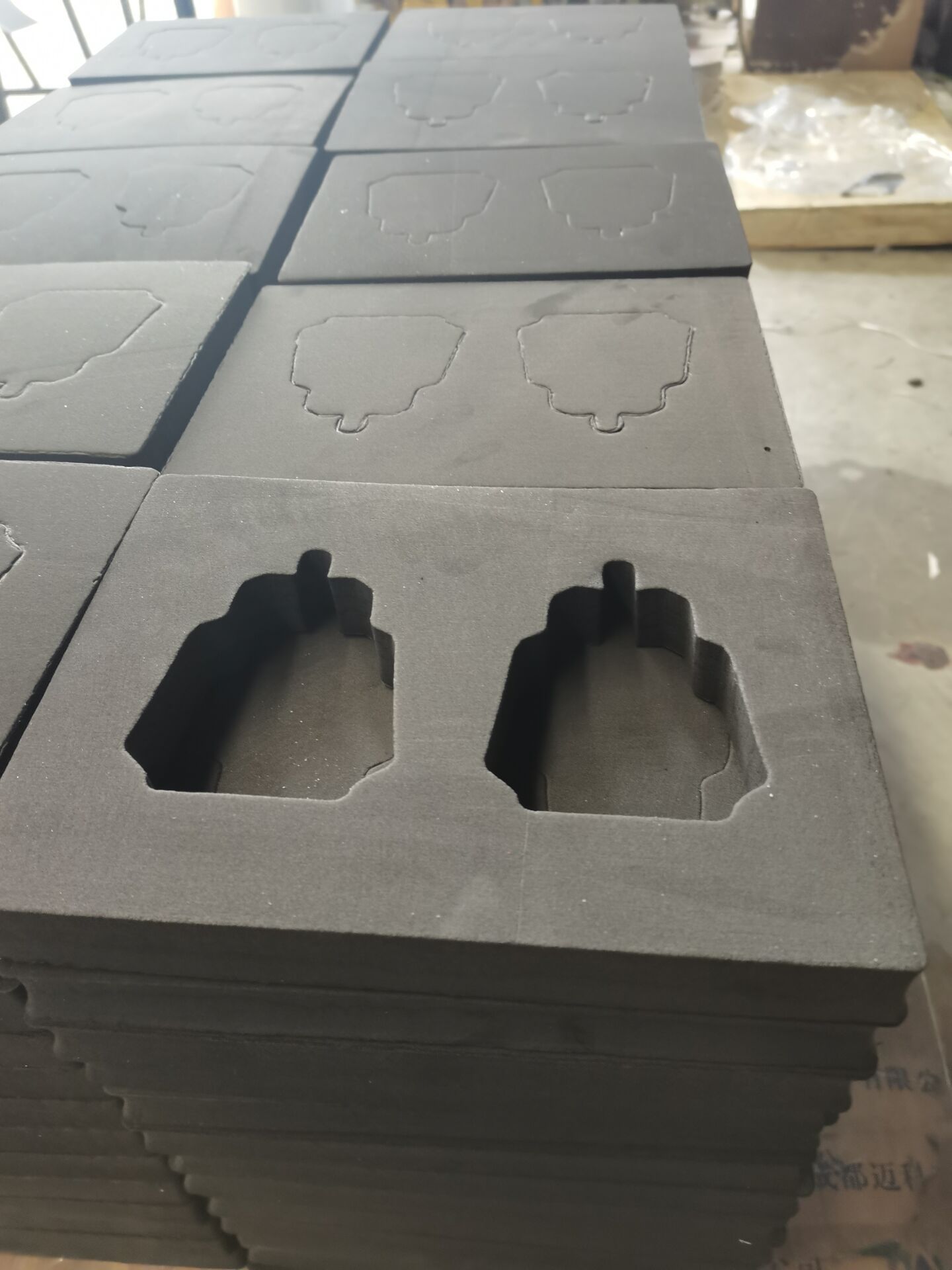 厂家供应黑色白色EVA冬虫夏草包装泡沫/EVA成型硬泡沫