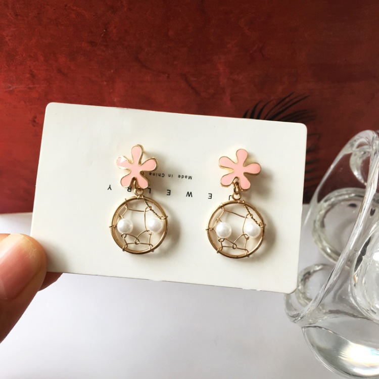 Boucles D&#39;oreilles En Alliage De Perles De Maille De Fleur De Mode En Gros display picture 3