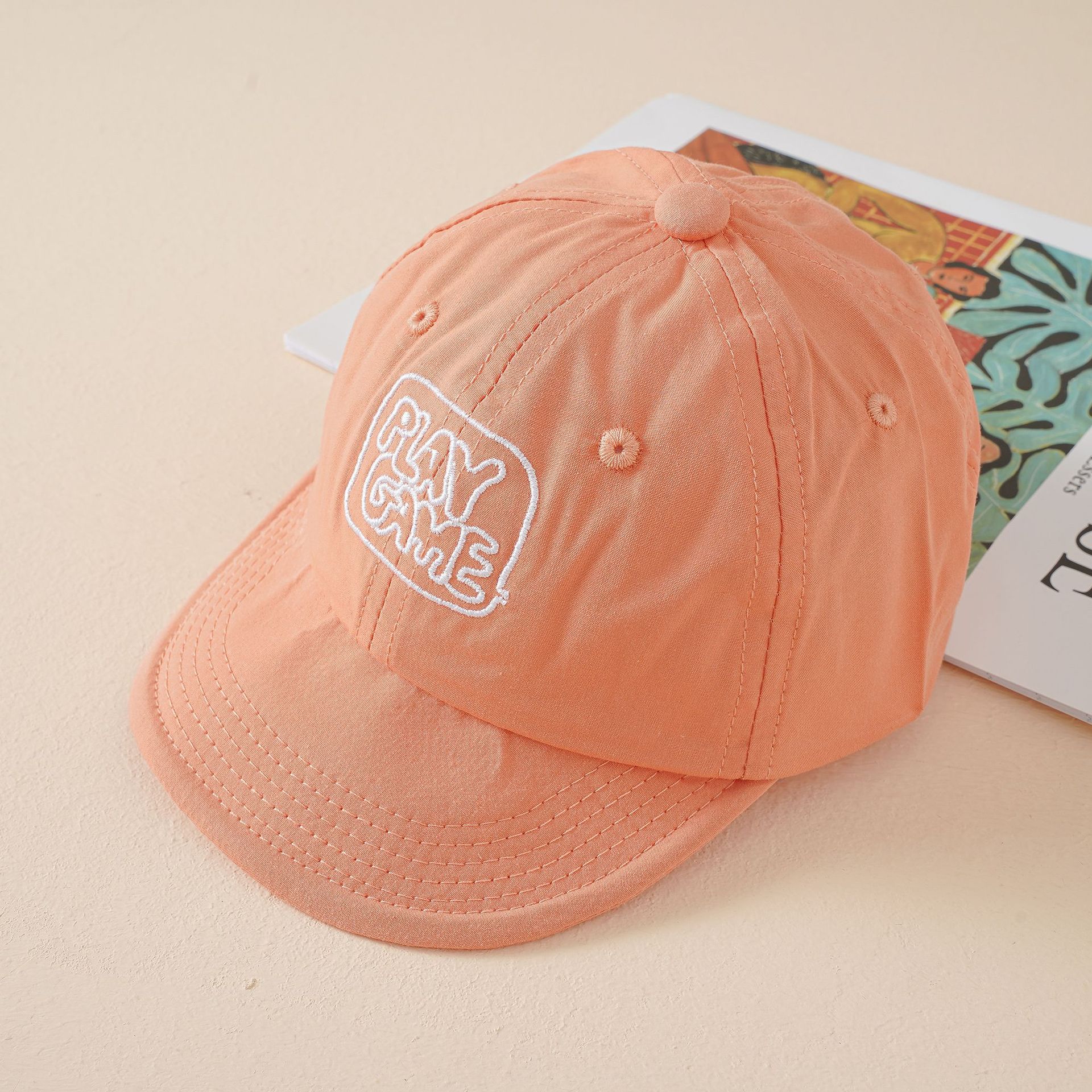 Primavera bebé pico tapa viaje sol sombrero niños y niñas gorra de béisbol casual pequeño sombrero de ala bordado lindo sombrero de color sólido lindo