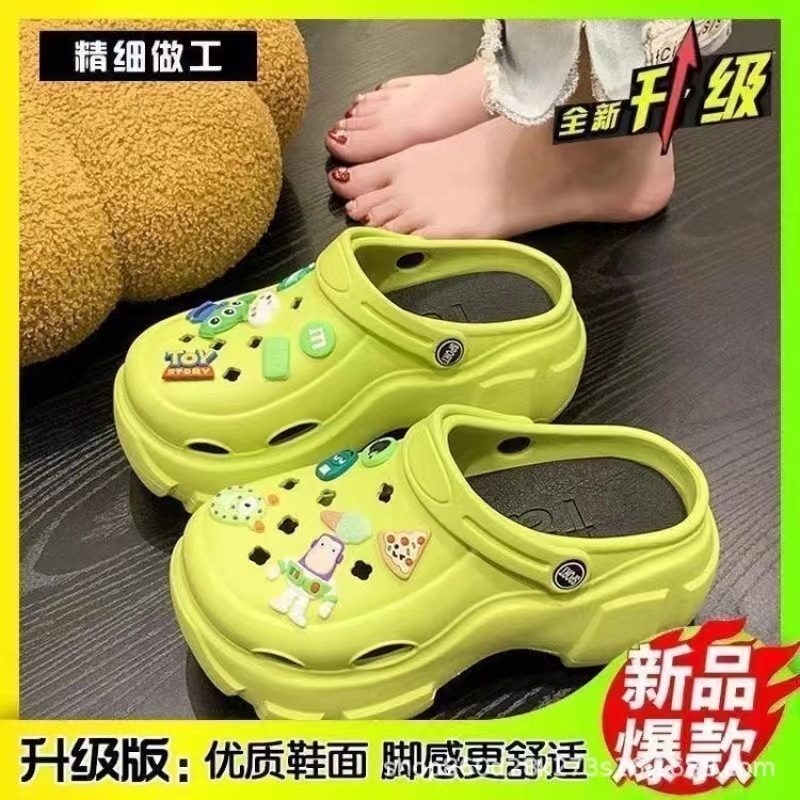 超厚の爆発物は汗を流します。|undefined