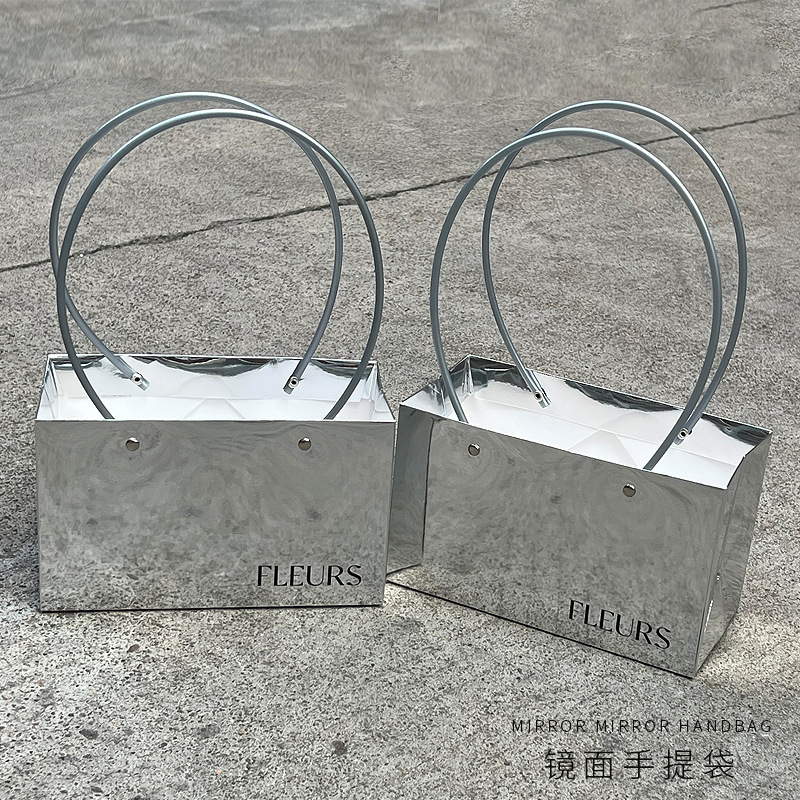 Bright Internet celebrity silver mirror handbag flower packaging gift box bright surface floral material paper hand bag