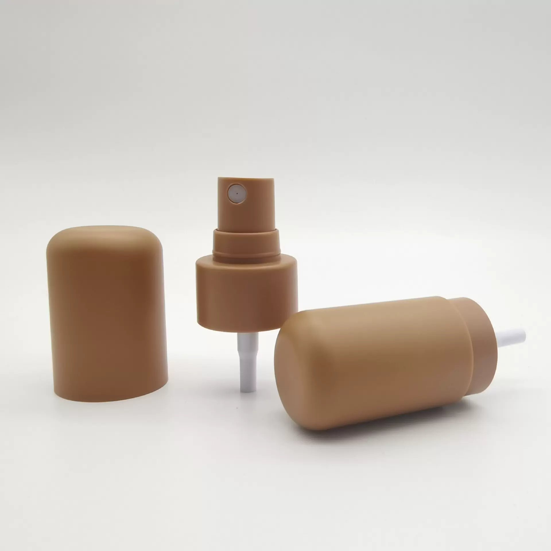 pp美妆日化包装化妆品包材24牙光面香水喷雾泵粉泵油喷圆顶全罩