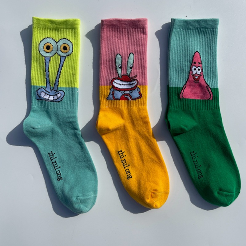Socks men's and women's mid-calf basketball popular Net red sponge baby cartoon funny cute Japanese couple skateboard long cotton socks