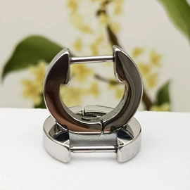 耳环;耳扣;耳夹