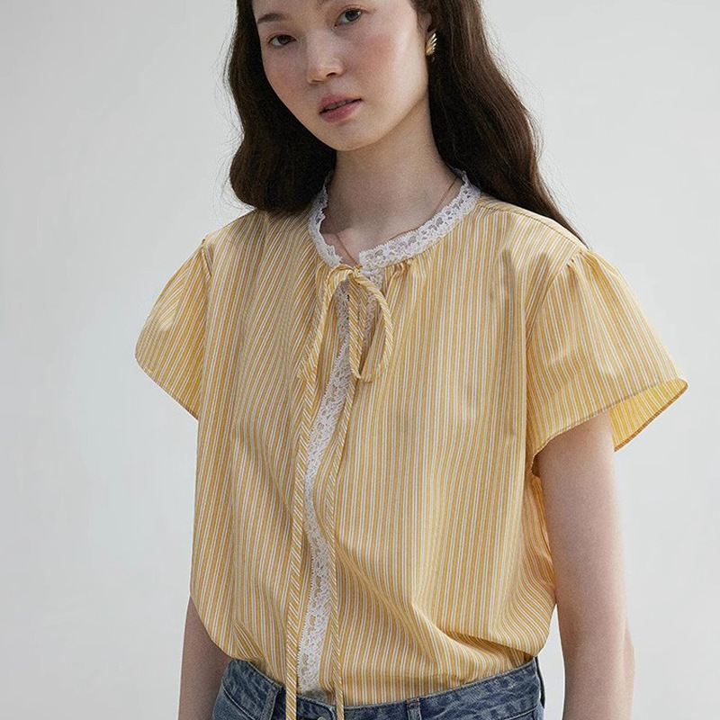 Yellow Stripe Lace Stitching Strap Shirt Women's Summer Unique Super Beautiful Sweet Lace Flying Sleeve Loose Top