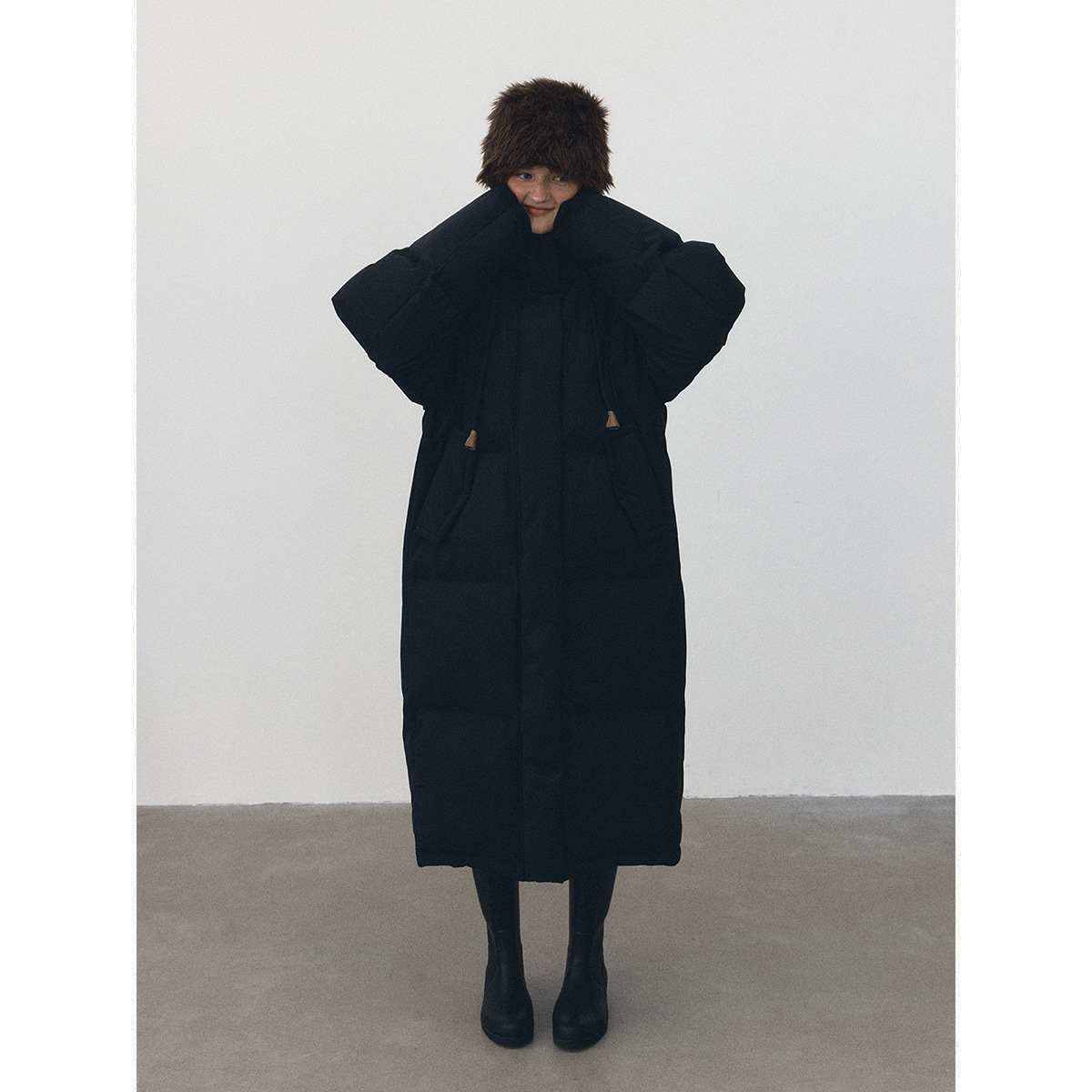 [Daihe] Winter New Leisure Space Hood New National Standard 90 White Duck Down Long Down Jacket Female H7790