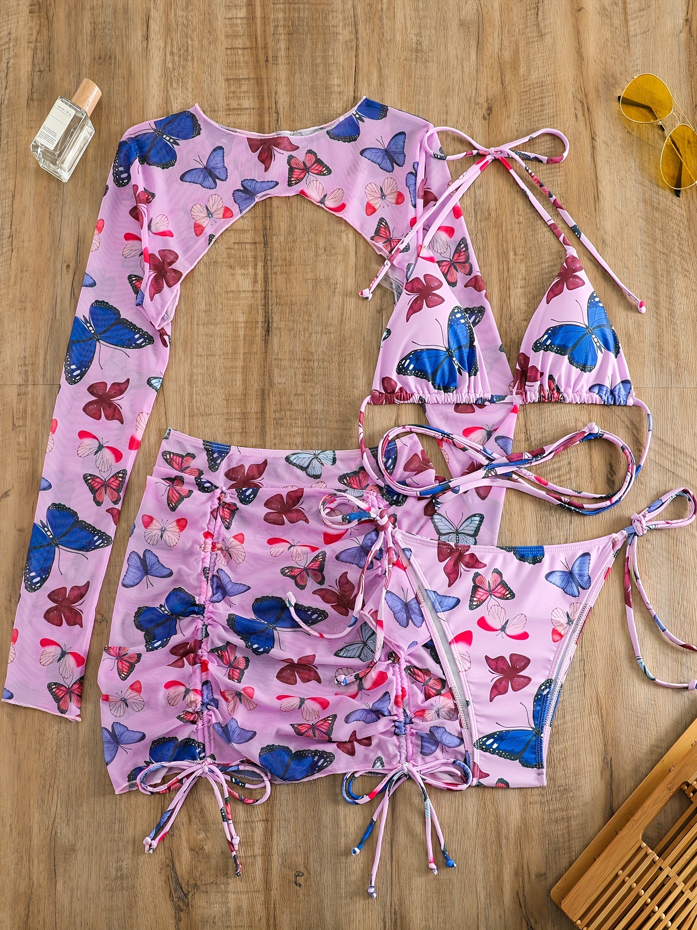 Nuevo traje de baño europeo y americano traje de baño de cuatro piezas para mujer con estampado de mariposa cordón sexy bikini