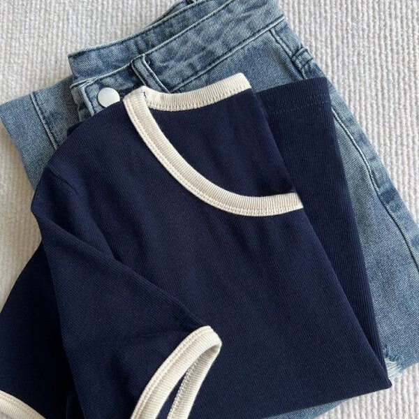 Pure Cotton U-Neck Slim-Fit Short-Sleeve T-Shirt for Women, Summer 2026 New Design, Unique Color-Blocking Crop Top Pure Cotton U-Neck Slim-Fit Short-Sleeve T-Shirt for Women, Summer 2026 New Design, Unique Color-Blocking Crop Top