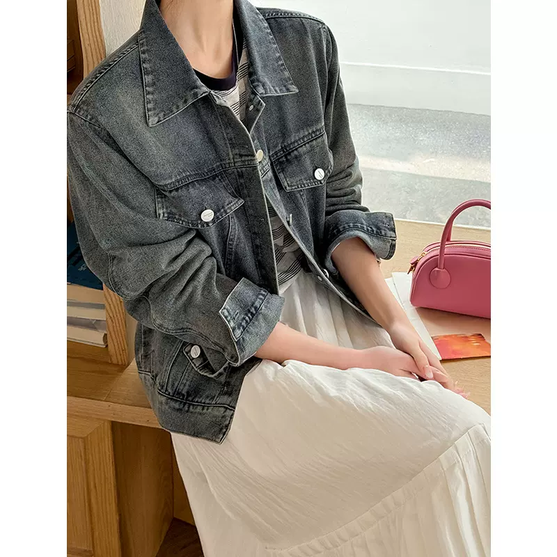 橘芷春季新款蓝色复古牛仔外套女港风宽松翻领牛仔衣短款上衣8172