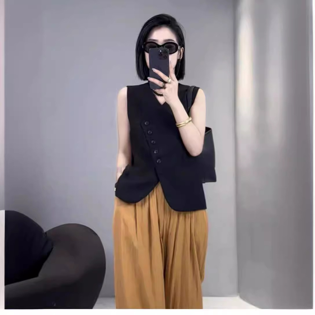 Spring/Summer/Autumn V-neck Buckle Suit Vest Women's Autumn Short Elegant All-match High-end Wareback All-match Casual Women