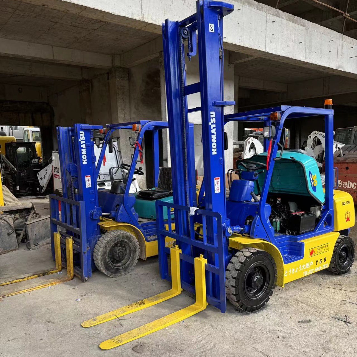 二手小松FD30三吨柴油叉车Komatsu FD30-14 diesel  forklift