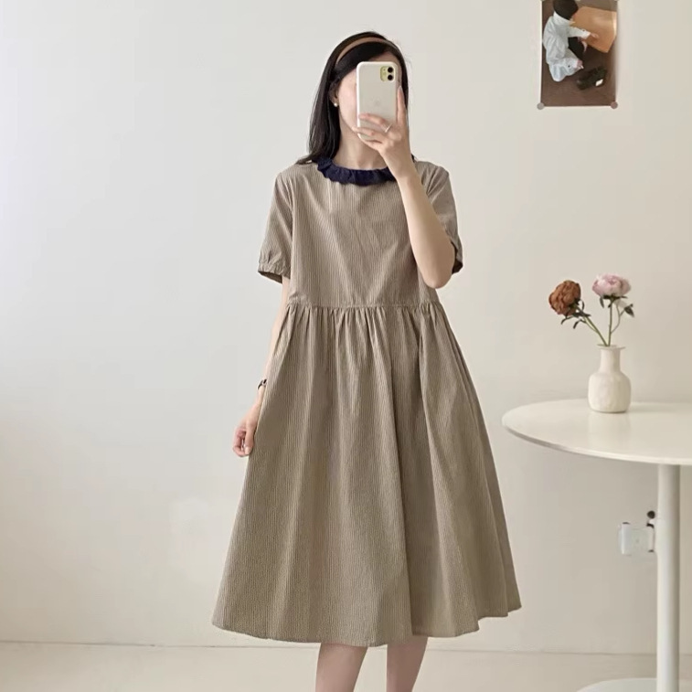 880 Western-Style Lace Collar Fine Plaid Casual Short-Sleeved Dress for Women 2026 Summer New Loose Mid-Length Dress
