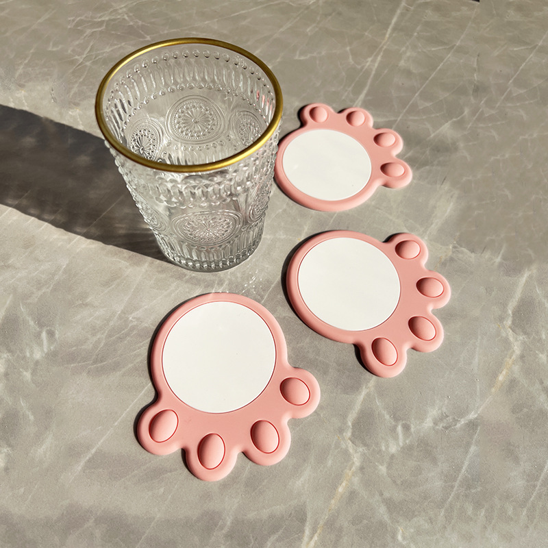 Cartoon Cat Paws Coasters Creative Cute Cat Paws Coasters Silicone Heat Insulating Pads Stylish PVC Silicone Non-Slip Mats