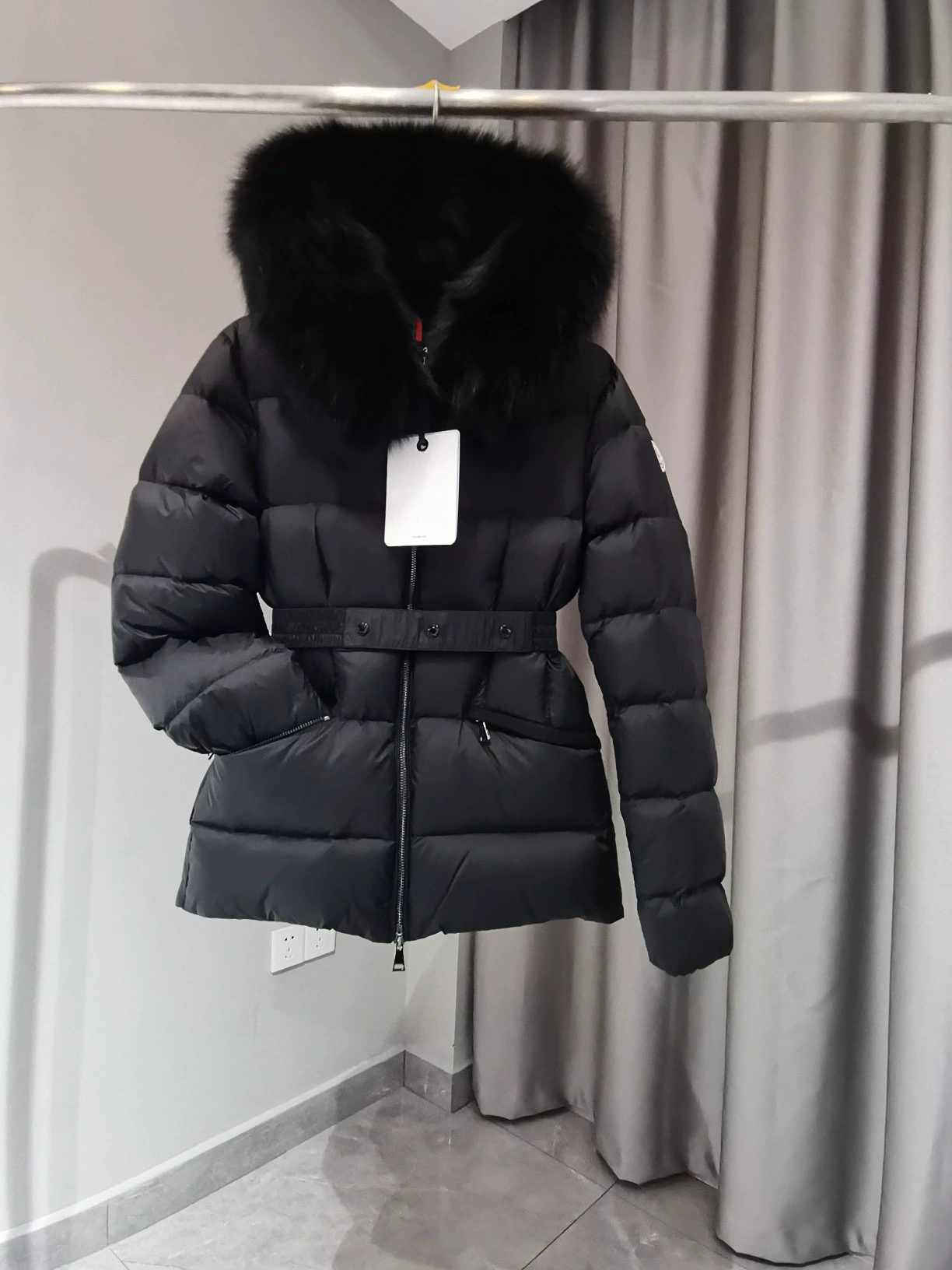 Demi-season short hoody, down jacket