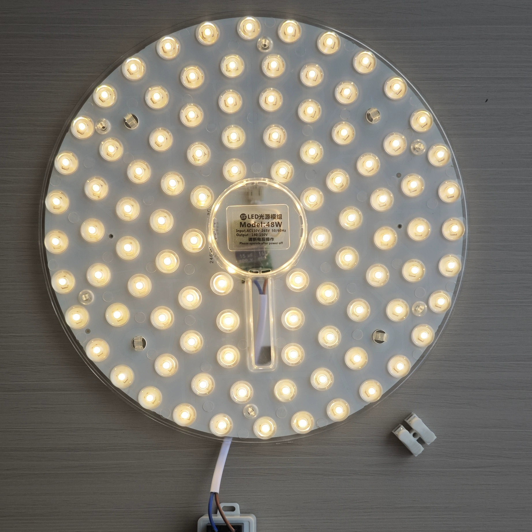 Светильник потолочный LED, источник света, линейный свет, сменные магнитные аксессуары, три цвета, защита глаз, комфортный световой спектр