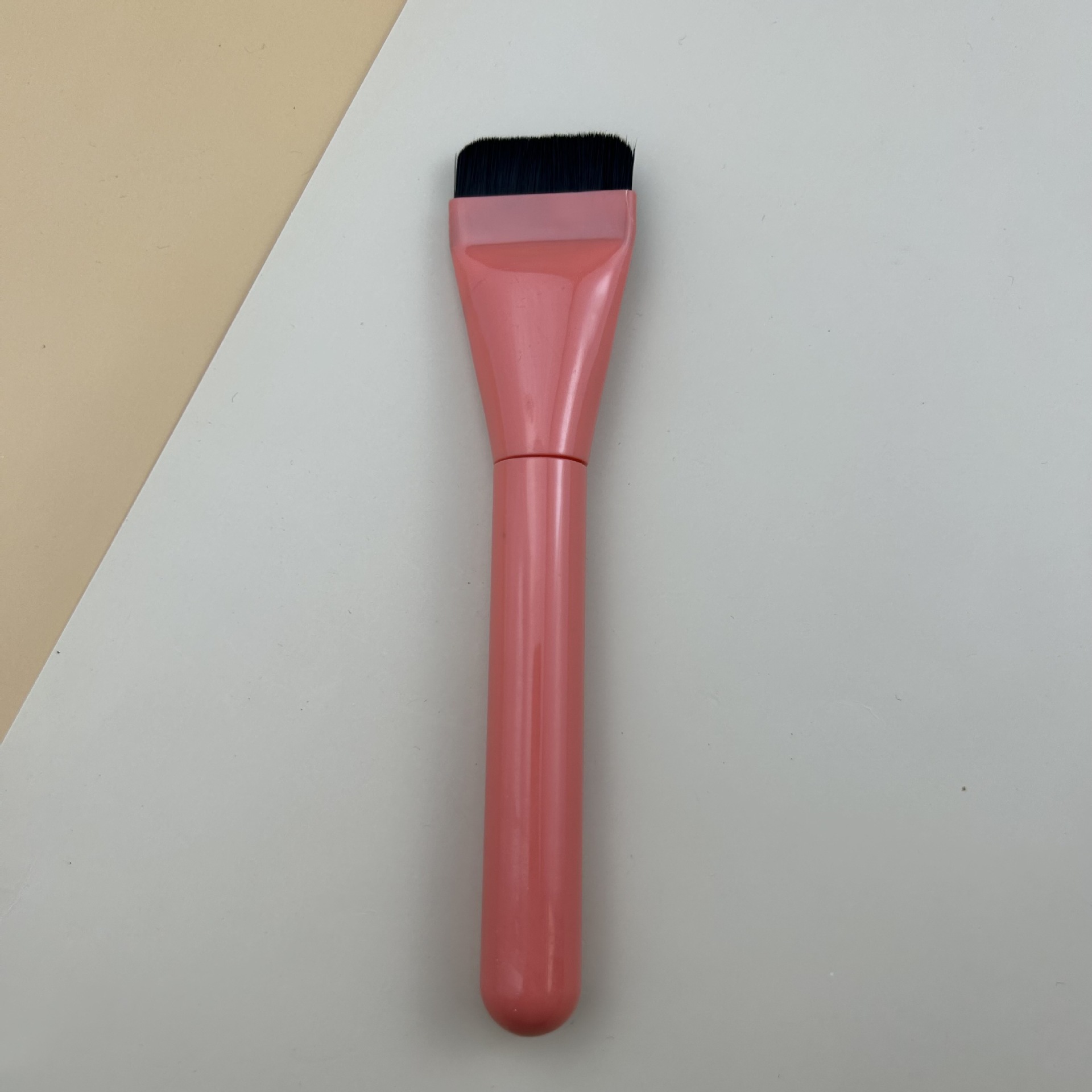 Cepillo de base en línea, sin marcas, sin polvo, cepillo corrector, cepillo de mascarilla, cepillo de base líquida de cabeza plana, cepillo de maquillaje al por mayor