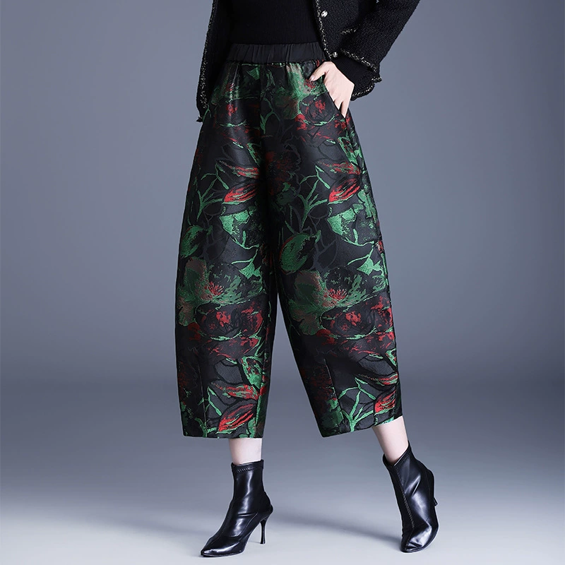 Winter three dimensional quilted keep warm trousers, loose fit
