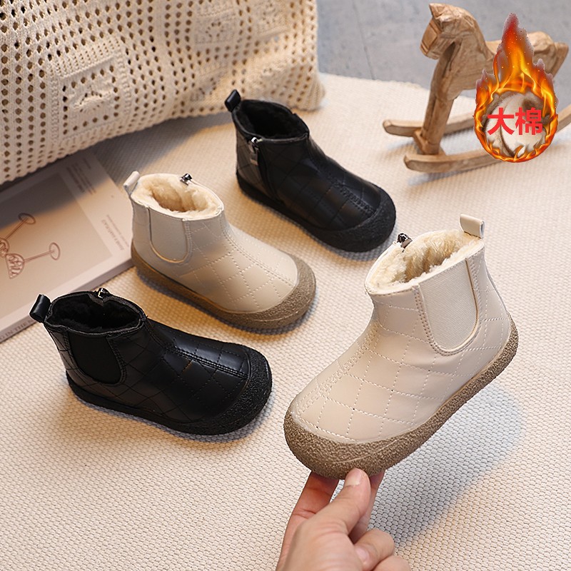 2025 Winter Large Cotton Children's Shoes Boys' Short Boots Fashionable Leather Surface with Fleece Lining Thickened Children's Shoes Cotton Shoes Girls' Snow Boots