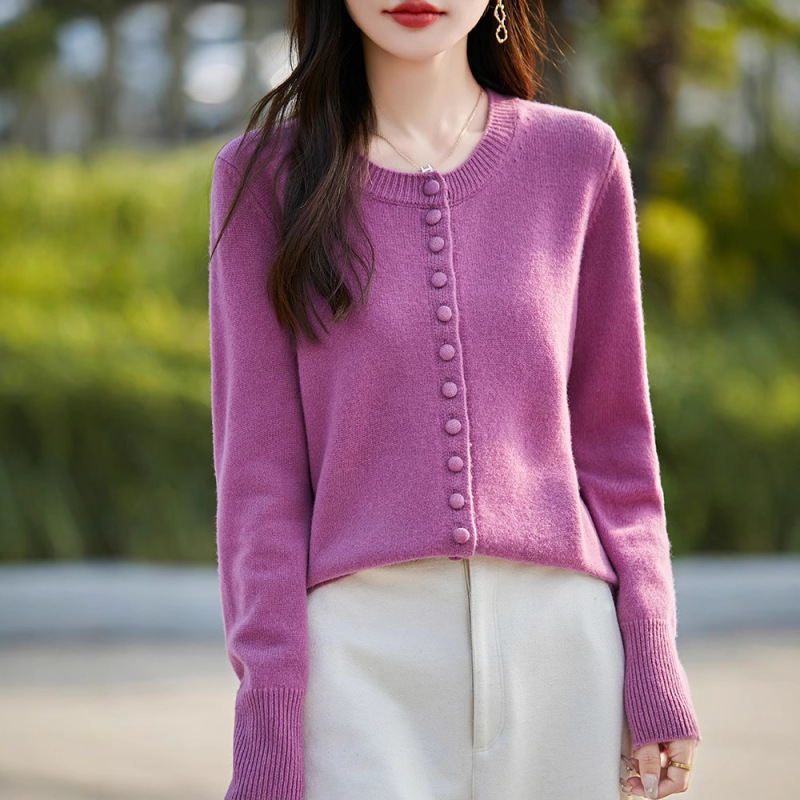 2025 Autumn and Winter New Style Soft and Delicate Round-Neck Wool Knitted Cardigan Simple and Elegant Buttoned Sweater Jacket for Women