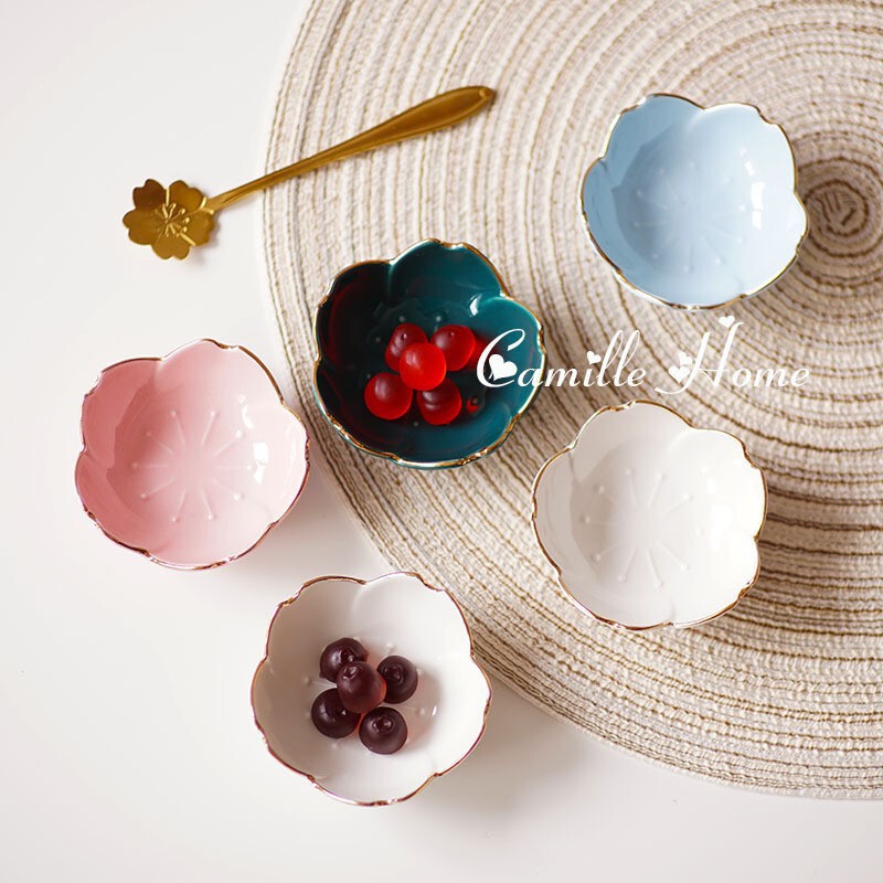 Japanese-style ceramic vintage gold cherry blossom flavor dish soy sauce seasoning dish vinegar dish flavor dish household dipping dish small dish restaurant Japanese-style ceramic vintage gold cherry blossom flavor dish soy sauce seasoning dish vinegar dish flavor dish household dipping dish small dish restaurant
