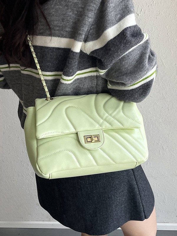 Bolso de cadena de comercio exterior para mujeres 2025, nueva moda bordada bolso de mano, sensación de alta calidad, simple ocio, mochila de viaje