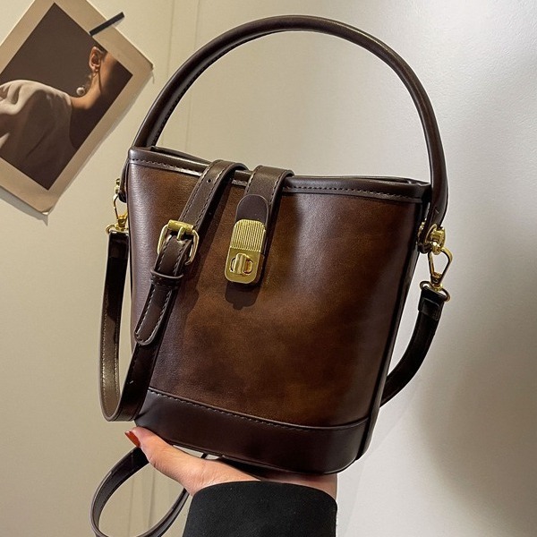 New Women's Bag Maillard Handheld Bag Women's Retro Contrast Color Bucket Bag Small and Versatile One Shoulder Crossbody Bag_voghion.com