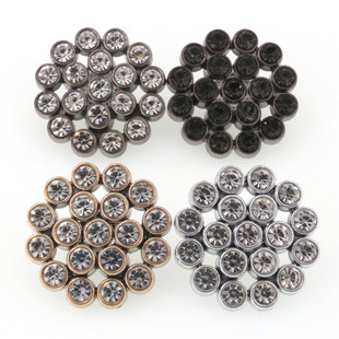 �A��ѩ���Ƕˮ� ���·��b�Ʒ���ϸ��_�~�����l�o�۪��ؼ~��