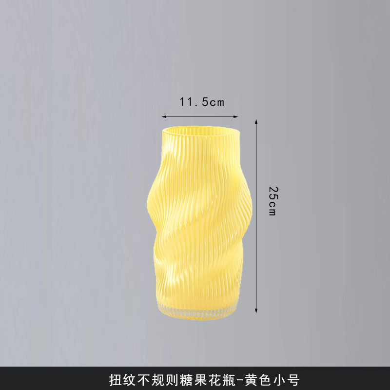 Dulces de 25 centímetros de altura amarillo trompeta