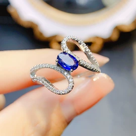 宝石手饰;宝石项饰;宝石耳饰