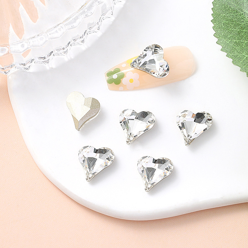 C- 48-13*12 비뚤어진 심장