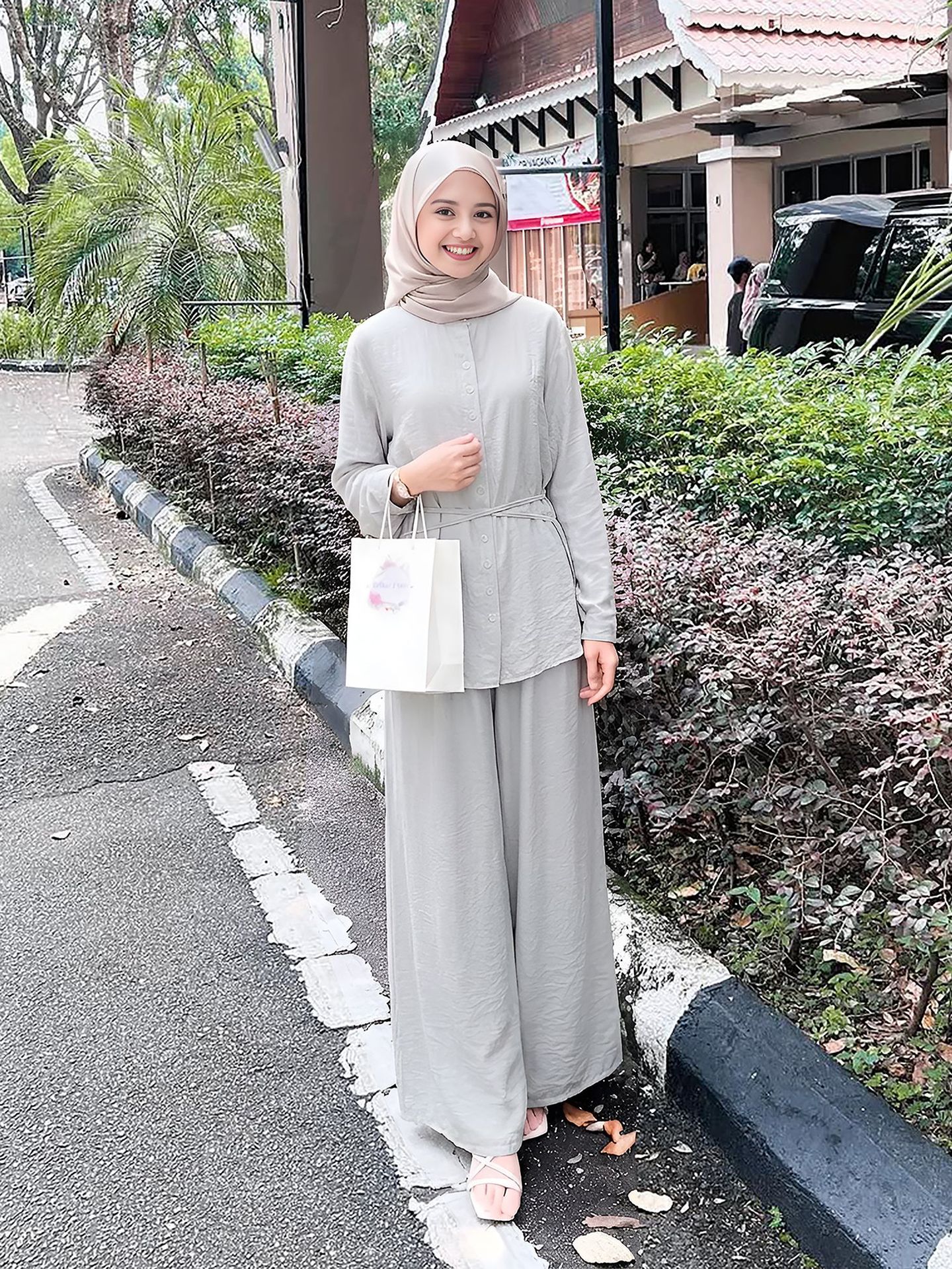 Malaysian Indonesian Women's Slimming Top And Wide Leg Pants Set Stand Collar Tie Waist Fashionable_ecoleips.com