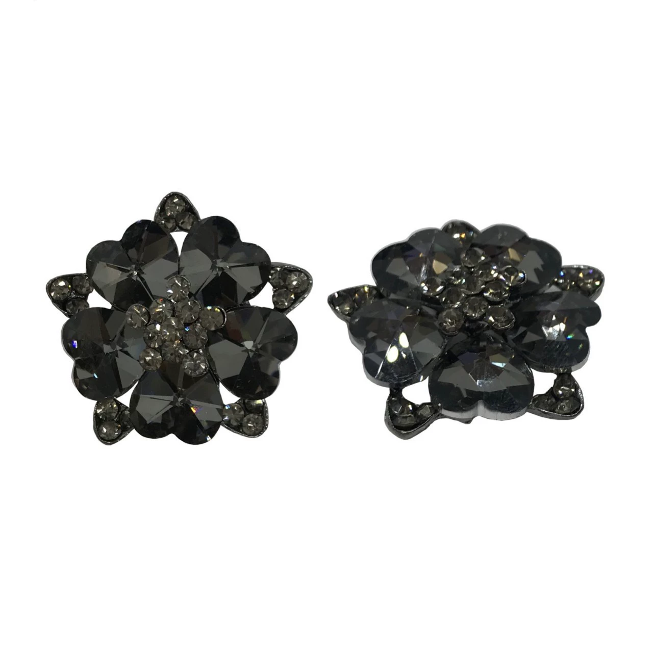 Metal high-end accessory, simple and elegant design