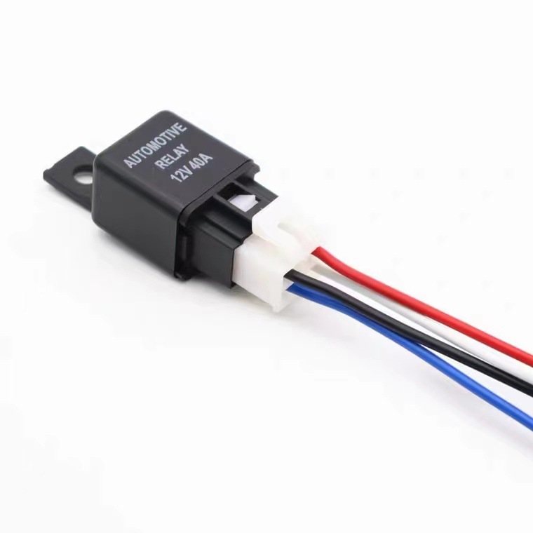 Fuente de la fábrica de aire acondicionado automotriz relé con zócalo blanco 4-agujero 6,3 MM base asiento de nylon piezas de plástico