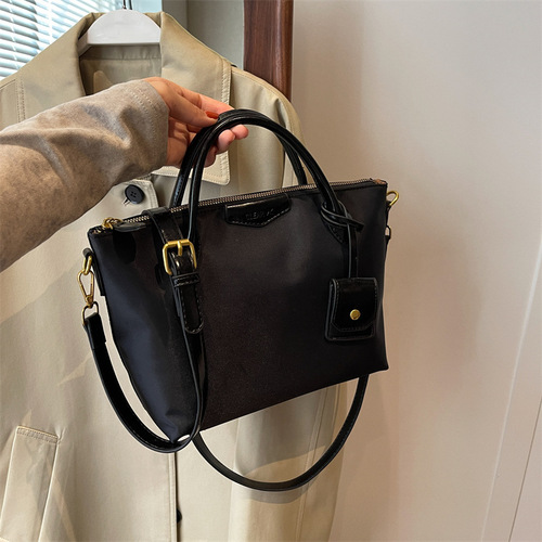 Oxford cloth lightweight and practical dumpling bag for women  new trendy fashion handbag high-end single shoulder crossbody bag