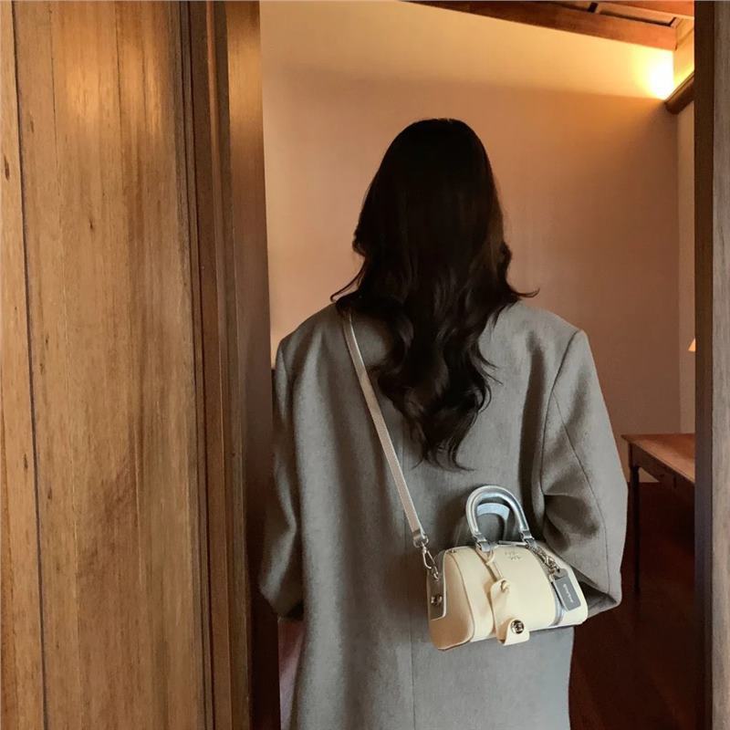 南风Chio2n 阳光假日枕头包包女手提包上班杂物小拎包单肩斜挎包|undefined