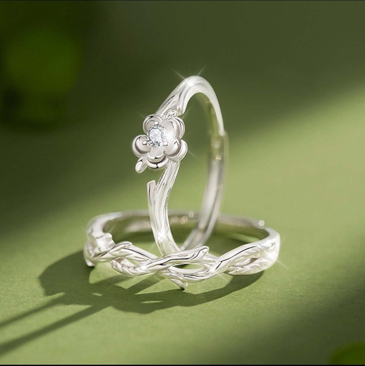 Luxury Minimalist Men's Ring For Men Sleek Modern Design For Daily_voghion.com